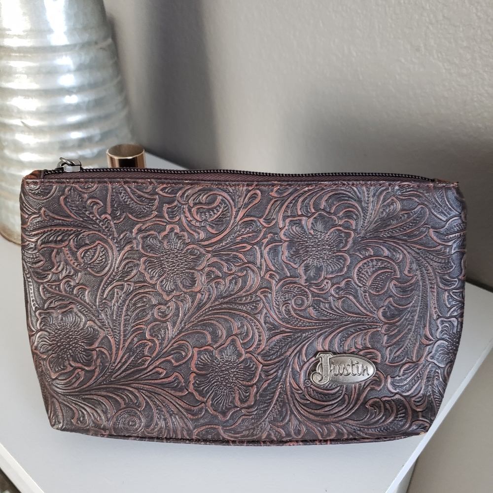 Justin makeup bag